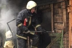 Спасатели МЧС России ликвидировали пожар в частной хозяйственной постройке в Прокопьевском МО